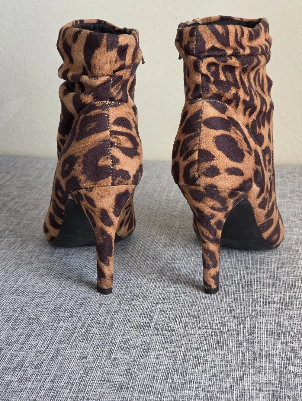 Fergalicious Shae Leopard Print Heel Booties Size 7